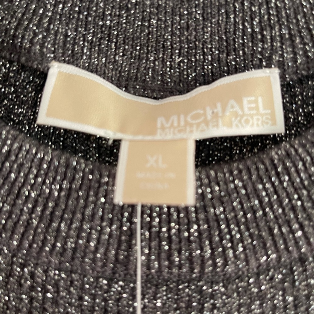 NWT Micheal by Micheal Kors gold / metalic threaded vest. High front low back . - Picture 2 of 2